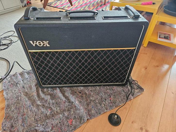 Vox AC30 uit 1976!, Muziek en Instrumenten, Versterkers | Bas en Gitaar, Zo goed als nieuw, Gitaar, 100 watt of meer, Ophalen
