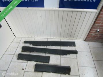 Zijskirt set dorpel spoiler opel rekord E en veel onderdelen beschikbaar voor biedingen