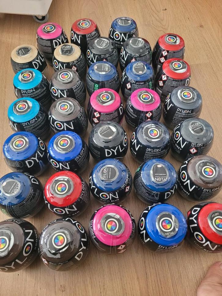 Dylon Machine Textielverf - 18 stuks- €5/stuk of €75/partij, Hobby en Vrije tijd, Schilderen, Gebruikt, Overige typen, Ophalen of Verzenden