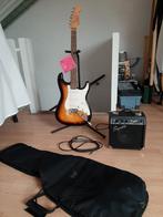 Mooie elektrische gitaar set van Squier by Fender Bullit, Muziek en Instrumenten, Snaarinstrumenten | Gitaren | Elektrisch, Ophalen