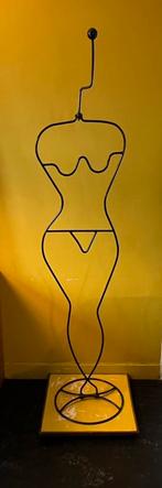Vintage Ikea Hapen dressgirl 1980 1990 postmodern, Gebruikt, Overige typen, Ophalen of Verzenden, Minder dan 100 cm