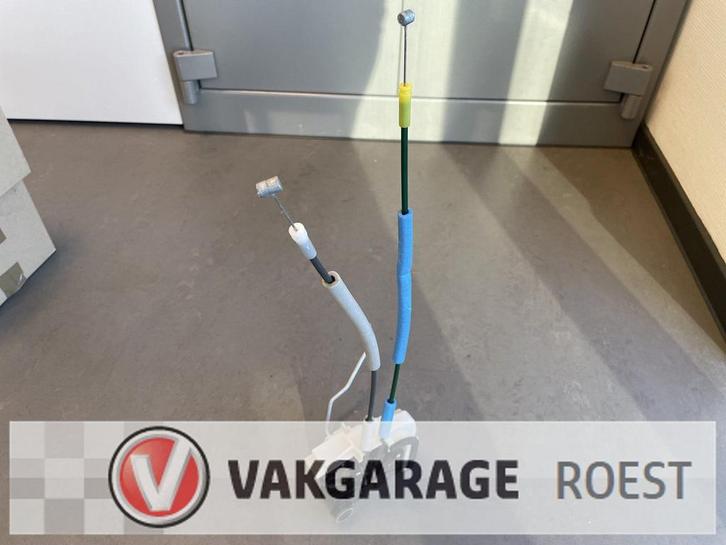 Deurslot / portierslot Kia Picanto rechts achter origineel, Auto-onderdelen, Carrosserie en Plaatwerk, Kia, Gebruikt, Ophalen of Verzenden