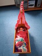 Zelf gemaakt schommelwiegje van hout met pop en kleertjes, Ophalen of Verzenden, Zo goed als nieuw, Wieg