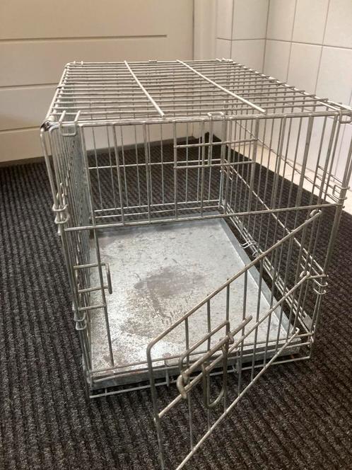 Kleine hondenbench gebruikt, Dieren en Toebehoren, Hondenbenches, Zo goed als nieuw, Ophalen