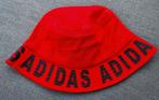 adidas vissershoedje bucket hat nieuw! Rood (k), Ophalen of Verzenden, Nieuw, One size fits all