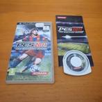 PSP | Pro Evolution Soccer 2011 / PES 2011 / PES 11, Spelcomputers en Games, Gebruikt, Ophalen of Verzenden, Sport, 3 spelers of meer