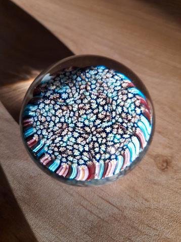 Murano Millefiori Presse-papier beschikbaar voor biedingen