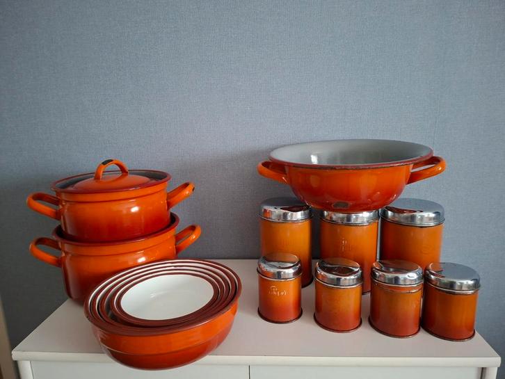 Vintage Emaille Dru orange gevlamd set., Huis en Inrichting, Keuken | Potten en Pannen, Gebruikt, Pannenset, Overige materialen