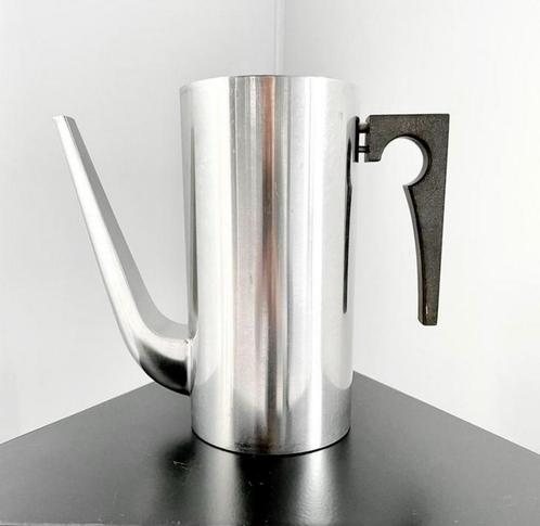 Koffiekan Arne Jacobsen Stelton model Cylinda vintage design, Huis en Inrichting, Keuken | Keukenbenodigdheden, Ophalen of Verzenden