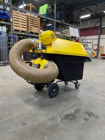 Ballenbak ballen wasmachine om ballenbakken schoon te maken  beschikbaar voor biedingen
