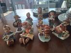 Hummel Beeldjes - Set van 8 (Beschadigd), Antiek en Kunst, Antiek | Keramiek en Aardewerk, Ophalen of Verzenden