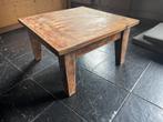 Houten Vierkante Tafel - Robuust & Stijlvol, Huis en Inrichting, Tafels | Salontafels, Gebruikt, 50 tot 75 cm, Eikenhout, Vierkant