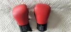 Bokshandschoenen kinderen rood (Decathlon), Ophalen of Verzenden, Zo goed als nieuw, Bokshandschoenen