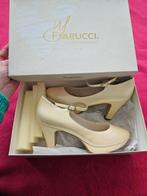 Nina fiarucci dansschoenen bruidsschoenen 38 creme, Ophalen of Verzenden, Zo goed als nieuw, Beige, Schoenen