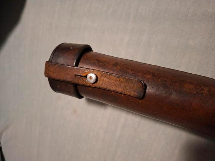 Tas/Koker van de Zwitserse LMG25 machinegeweer (1929 - 1945), Verzamelen, Militaria | Tweede Wereldoorlog, Landmacht, Overige typen