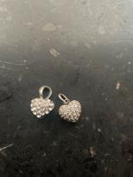 2x Hart Bedels met Strass, Gebruikt, Ophalen of Verzenden, 2 of 3 bedels, Zilver