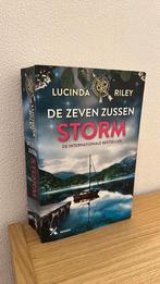 Lucinda Riley - Storm, Ophalen of Verzenden, Zo goed als nieuw, Lucinda Riley