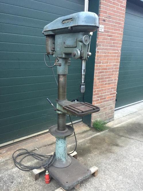 Flott B15 kolomboormachine, Doe-het-zelf en Verbouw, Gereedschap | Boormachines, Gebruikt, Kolomboormachine, 600 watt of meer