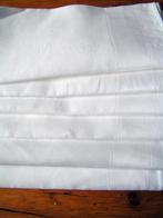 6 damasten servetten nr RR 675, Verzenden, Zo goed als nieuw, Wit, Overige typen