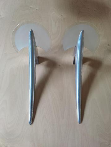 Set (2) Alien Wandlampen, van Joan Auger voor Metalarte '80s beschikbaar voor biedingen