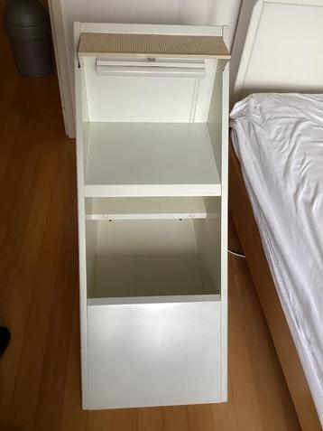 Interlübke Peter Maly postmodern bijzettafel of nachtkastj beschikbaar voor biedingen