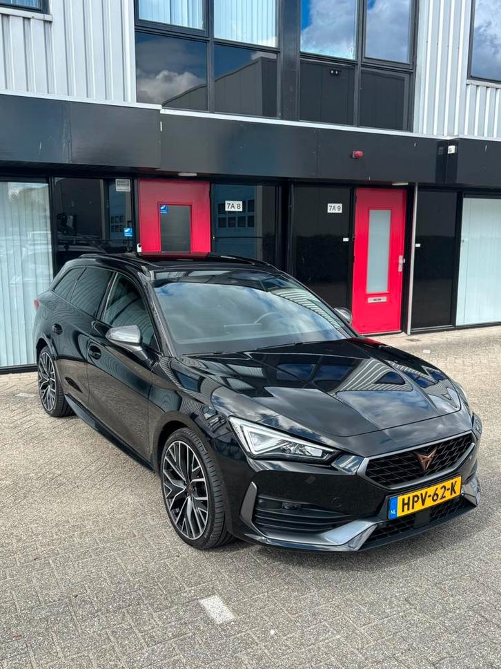 Cupra Leon 1.4 E-hybrid 245pk Dsg-6 2021 Zwart, Auto's, Cupra, Particulier, Leon, ABS, Achteruitrijcamera, Adaptieve lichten, Adaptive Cruise Control