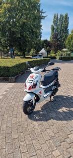 Peugeot speedfight 4, scooter, 50cc, geel kenteken, Fietsen en Brommers, Scooters | Peugeot, Ophalen of Verzenden, Zo goed als nieuw