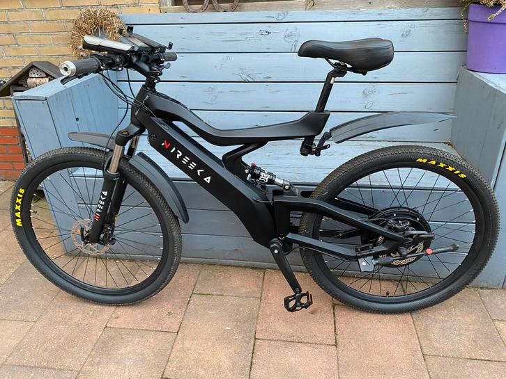 Nireeka Homie E-Bike - Carbon, 500W, 2 Accu's!, Fietsen en Brommers, Elektrische fietsen, Zo goed als nieuw, Overige merken, 47 tot 51 cm