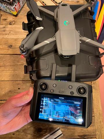 Dji mavic 2 pro met smart controller beschikbaar voor biedingen