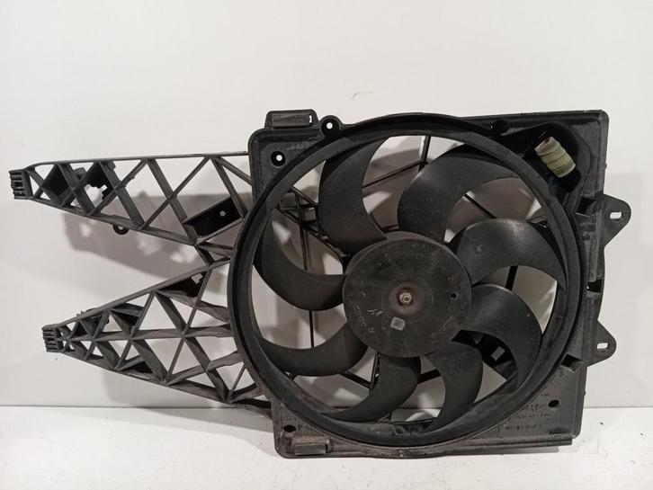 Koelventilatormotor Fiat Doblo, Auto-onderdelen, Motor en Toebehoren, Alfa Romeo, Fiat, Lancia, Gebruikt, Herkomst onderdeel bekend