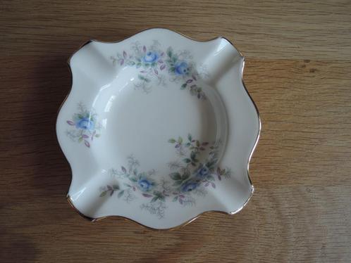 Royal Albert Blue Blossom Asbak, Antiek en Kunst, Antiek | Servies los, Ophalen of Verzenden