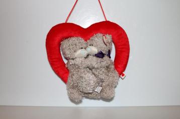 Me to you beertjes knuffel hugging heartshaped ring hanger beschikbaar voor biedingen