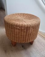 Vintage rotan voetenbank / poef., Riet of Rotan, Rond, Gebruikt, Vintage