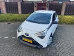 Toyota Aygo 1.0 VVT-i x-fun 5DRS AIRCO BLUETOOTH ISOFIX NAP, Auto's, Toyota, Voorwielaandrijving, Stof, Gebruikt, Euro 6