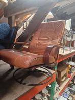 Cognac kleurige relaxfauteuil draaistoel, Huis en Inrichting, Fauteuils, Ophalen, Zo goed als nieuw, Minder dan 50 cm