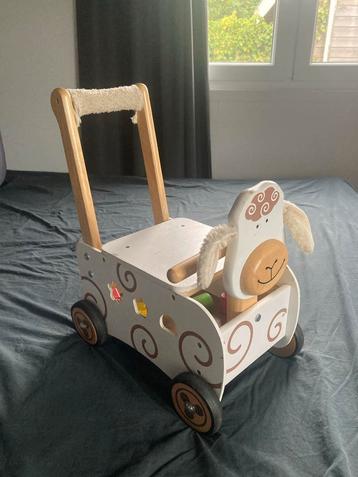 Houten Loopwagen Schaap met Blokken beschikbaar voor biedingen