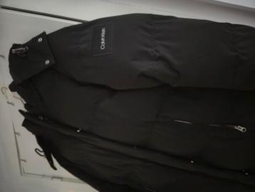 NIEUW winterjas Calvinklein te koop beschikbaar voor biedingen