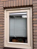 Raam met kozijn 70x100 cm incl. ventilatierooster, Ophalen, Gebruikt, Minder dan 80 cm, Overige typen