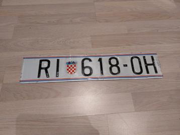 Kentekenplaat Kroatië  beschikbaar voor biedingen