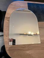 Spiegel boog model en geslepen rand, Ophalen, Zo goed als nieuw, Rechthoekig, Minder dan 100 cm