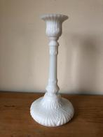 Witte opaline glas kandelaar, Antiek en Kunst, Ophalen of Verzenden, Glas