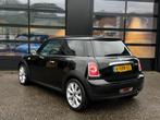 Mini Mini 1.6 Cooper Westminster NL Auto 62.715 km, Auto's, Voorwielaandrijving, Stoelverwarming, Gebruikt, Euro 6