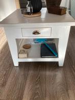 Landelijke (bijzet) tafel, wit hout, Huis en Inrichting, Complete inboedels, Ophalen