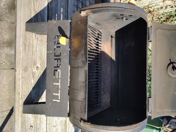 Boretti Barbeque Houtskool beschikbaar voor biedingen