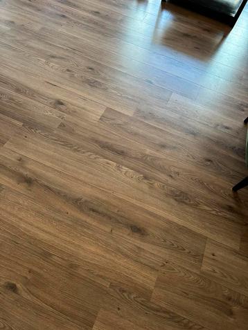 laminaat + 2 nieuwe pakken | Zelf demonteren (ik help graag) beschikbaar voor biedingen