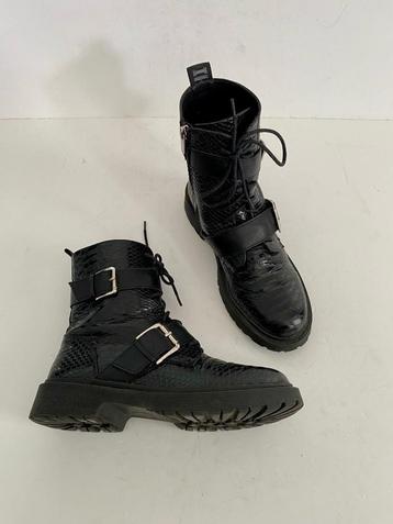 i618 Bleu Box maat 40 boots lage laarzen zwart schoenen beschikbaar voor biedingen