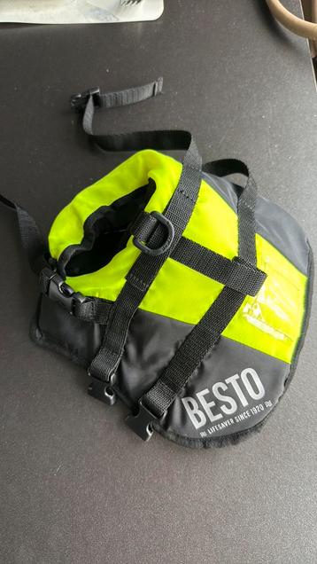 Honden zwemvest (nieuw) beschikbaar voor biedingen