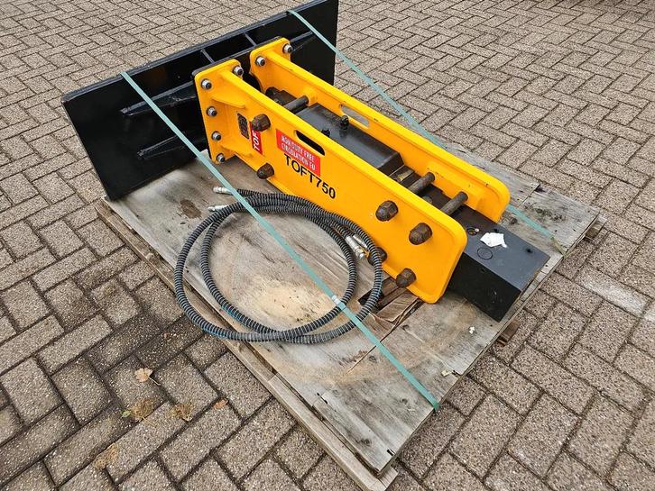 Bobcat Skidsteer hakhamer prikker loader schranklader, Zakelijke goederen, Machines en Bouw | Kranen en Graafmachines, Kraan