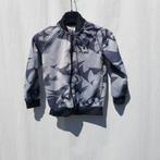 Stoer grijs sportvest MESSI. Mt 104. Merk Adidas, Kinderen en Baby's, Kinderkleding | Maat 104, ., Trui of Vest, Ophalen of Verzenden