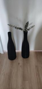 Hoge stevige ribbelvazen 60 cm hoog, Huis en Inrichting, Woonaccessoires | Vazen, Ophalen, 50 tot 75 cm, Zwart, Glas